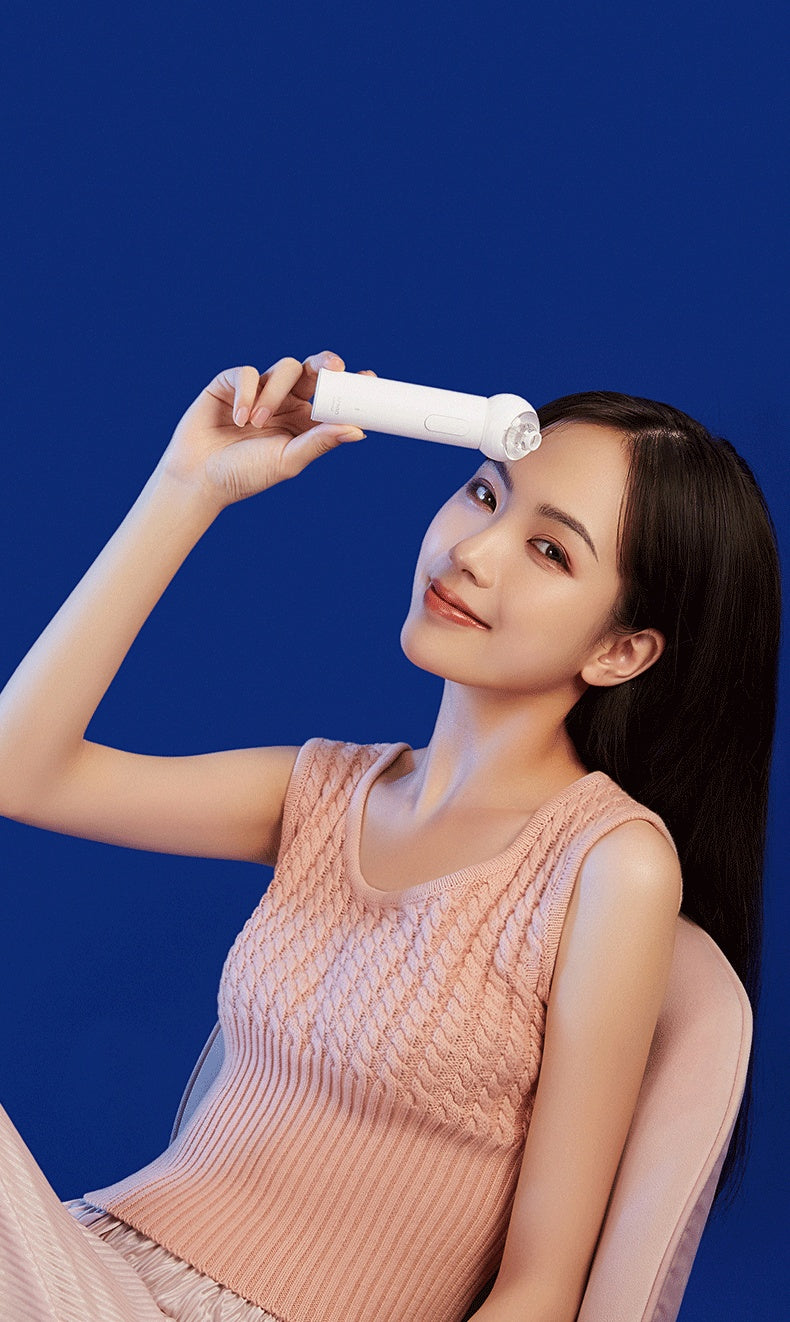Vacuum blackhead instrument electric suction pore