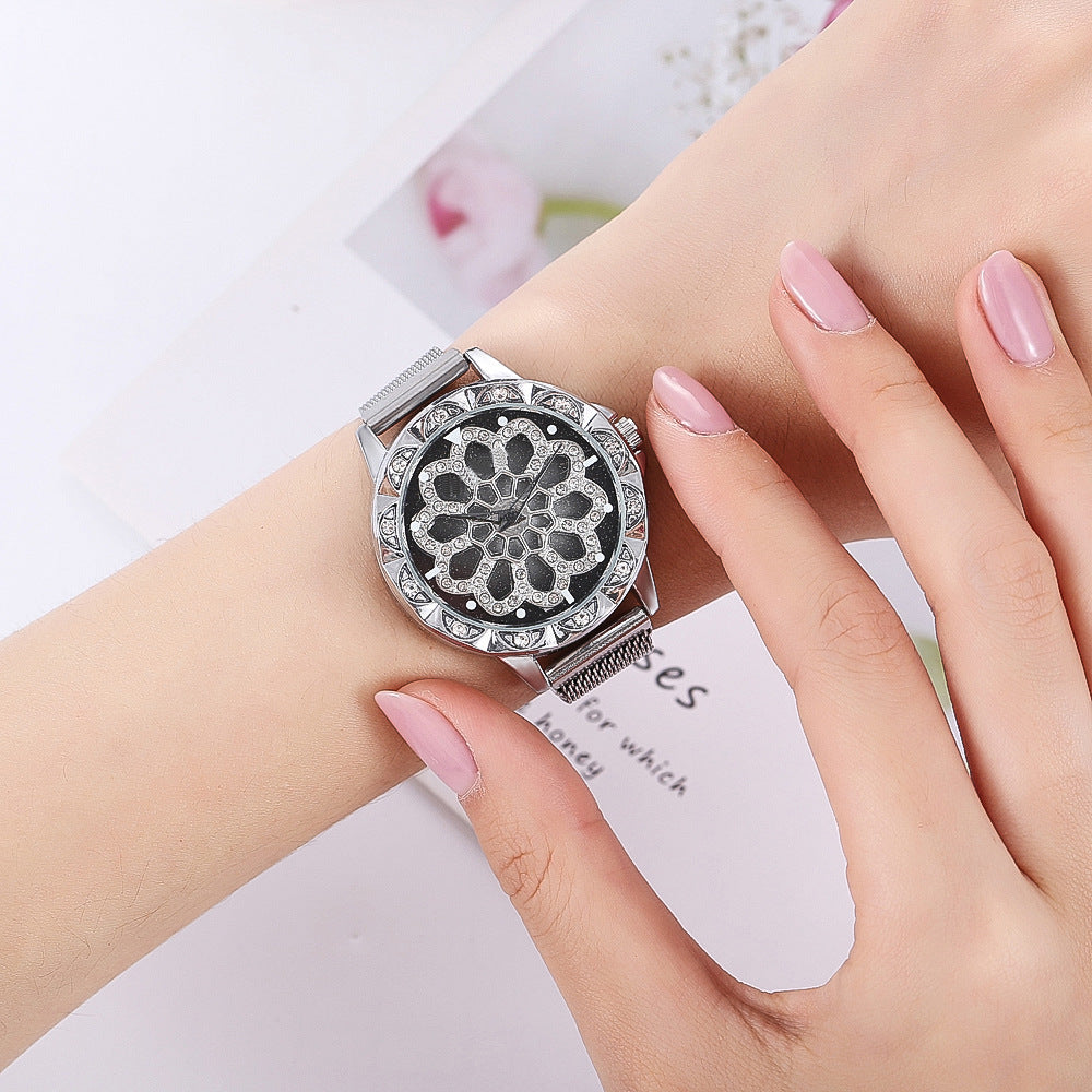 Time to run ladies magnet buckle quartz